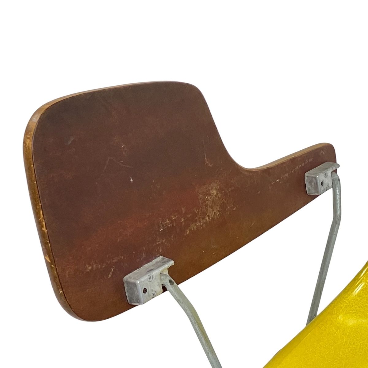 Herman Miller スクールベース付き シェルチェア 右利き用 イエロー インテリア 椅子 ハーマンミラー 中古 楽 T9907919_画像6