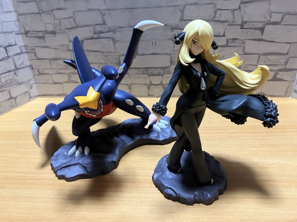 シロナ＆ガブリアス　中古フィギュア★ARTFX J ポケットモンスターシリーズ ポケモン コトブキヤ 箱なしフィギュアのみ出品