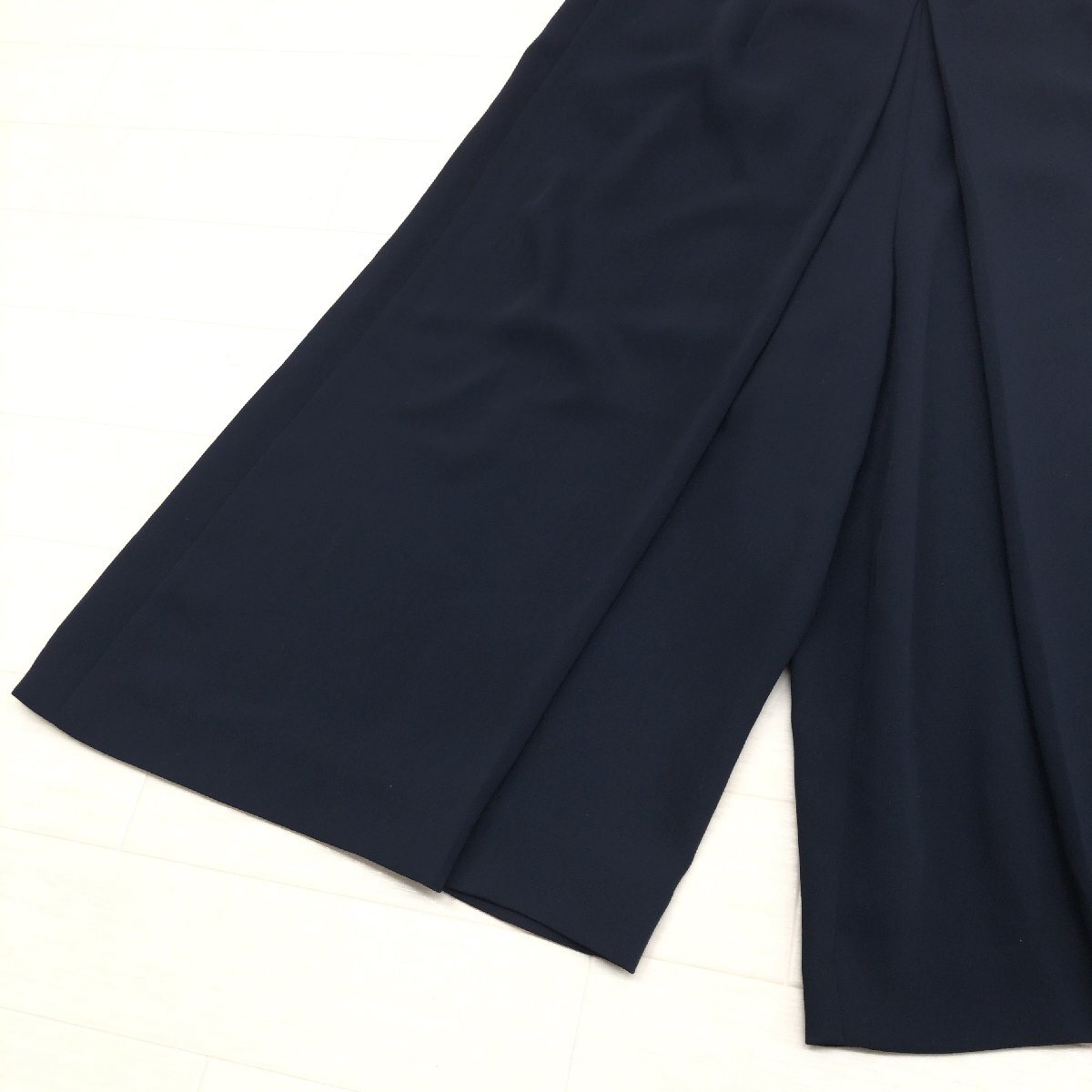美品 ANAYI アナイ タック ワイド ガウチョパンツ 38(M) w66 濃紺 ネイビー 日本製 キュロット フレアパンツ スカーチョ レディース_画像6