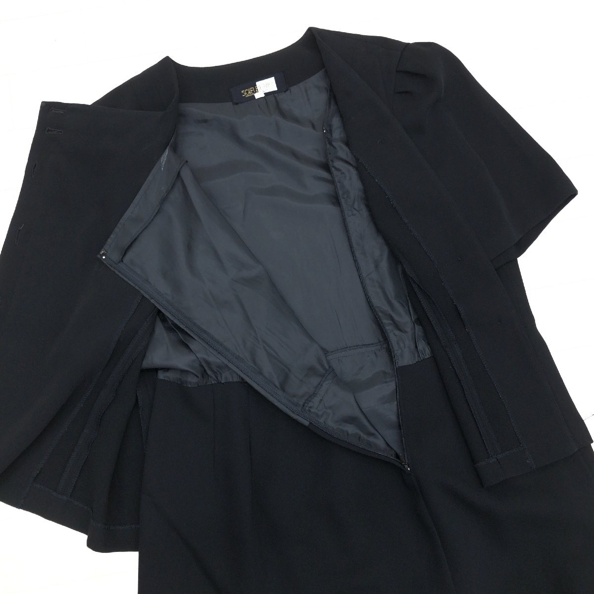 ●SOIR BENIR ソワールベニール 東京ソワール ワンピース アンサンブル フォーマルスーツ 15(2XL) 黒 喪服 禮服 ゆったり 大きい 3L 婦人