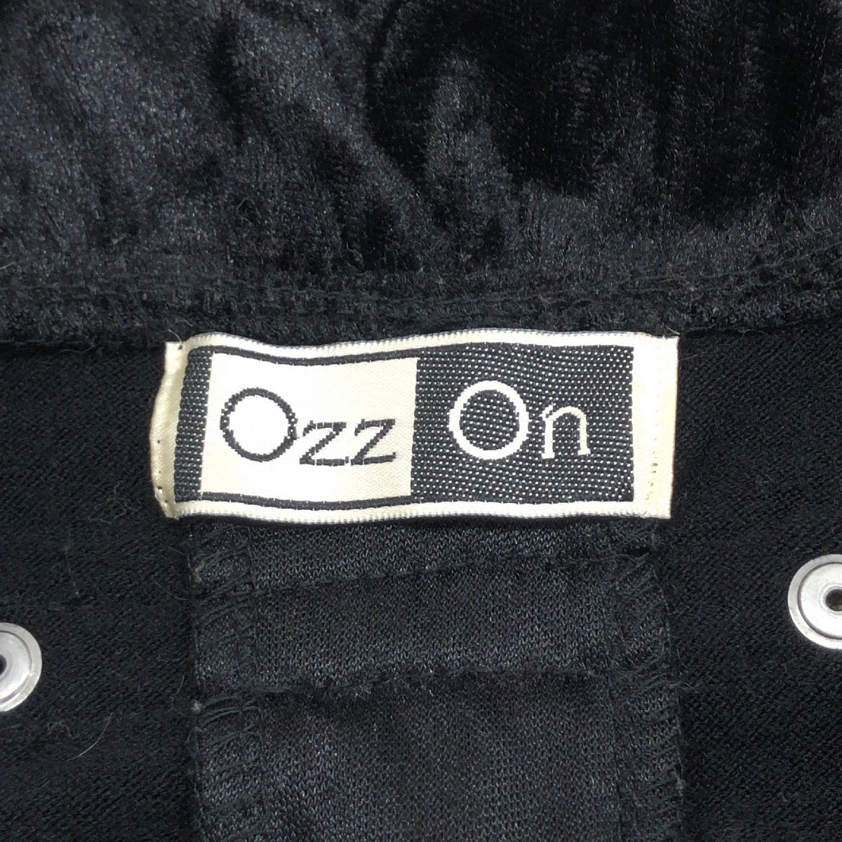 ●Ozz On オッズオン ベロア切替 ニット フリル レース カットソー F 黒 ブラック 編み上げ カットソー 長(zhǎng)袖 y2k archive グランジ パンク