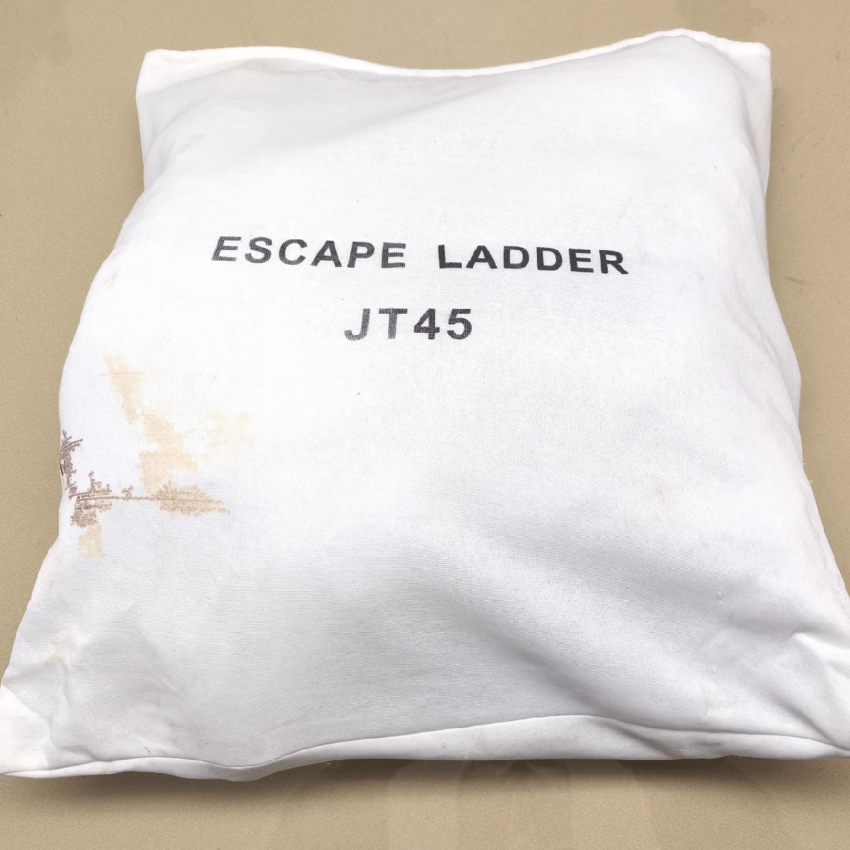 避難ハシゴ?縄梯子?エスケープラダー?長(zhǎng)さ4.5m?耐荷重155㎏?No.250329-01?梱包サイズ140