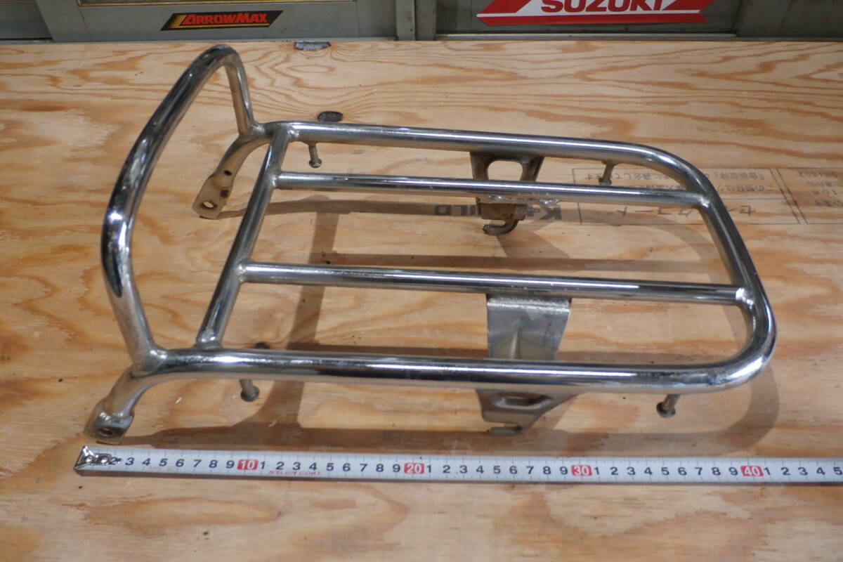 部品店在庫整理 60s バイク荷台用キャリヤ 未使用 適合不明 3-B