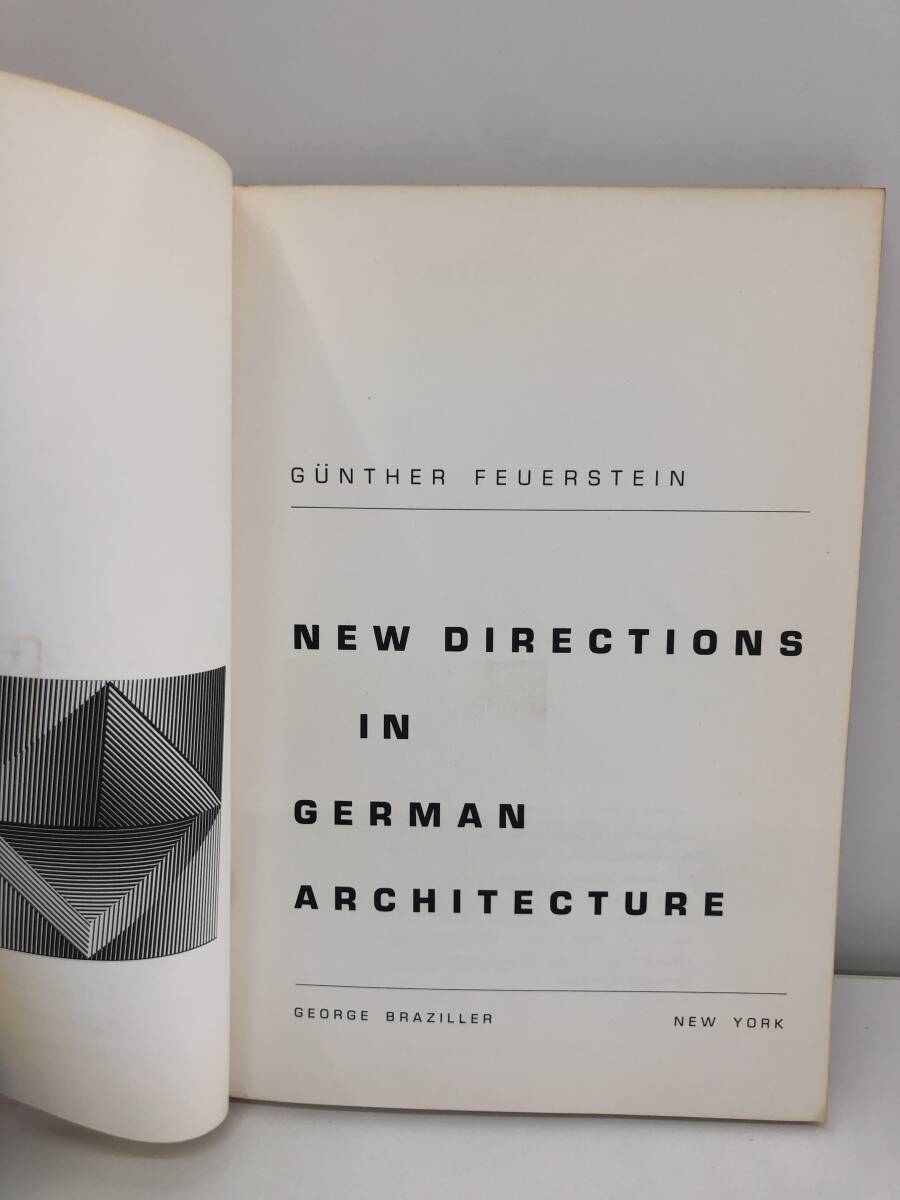 ⑨_B113◆New　Directions　in　German　Architecture◆古書　Gunther　Feuerstein　