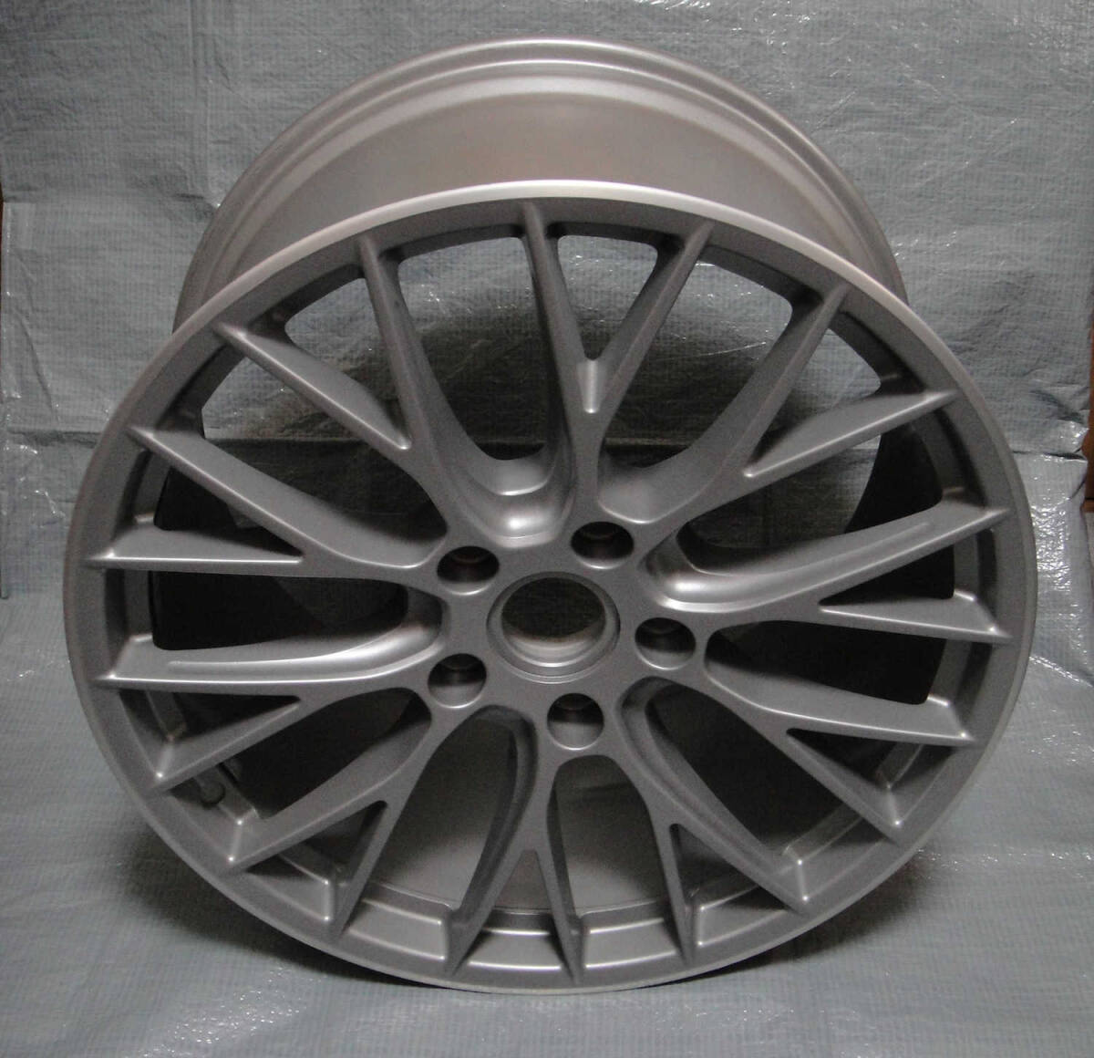 item_image_3