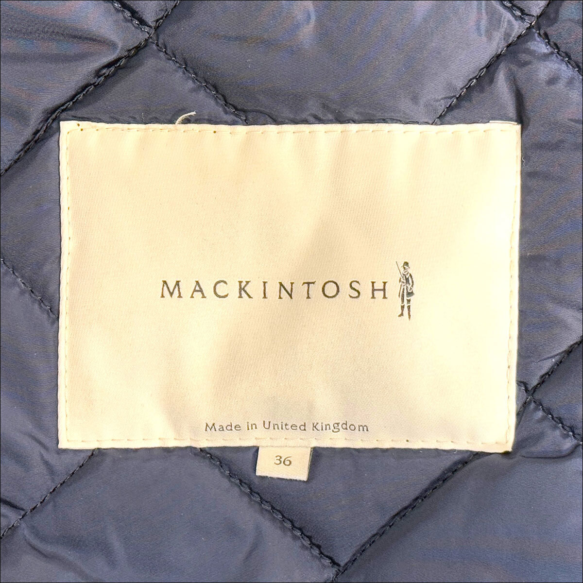 J5010 美品 マッキントッシュ 近年モデル WAVERLY ウールキルティングジャケット ネイビー 36 MACKINTOSH_画像4