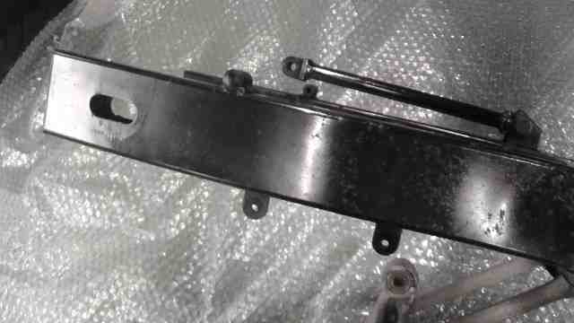 グース250　NJ46A-100xxx　の　スイングアーム *1758158586　中古_画像5