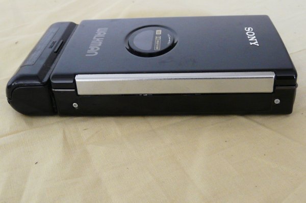 SONY ソニー WALKMAN WM-609 カセットウォークマン ポータブルプレーヤー 音楽 ブラック 黒 希少 レア レトロ I89NA