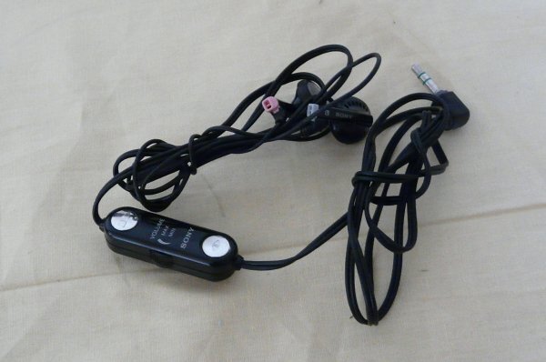 SONY ソニー WALKMAN WM-609 カセットウォークマン ポータブルプレーヤー 音楽 ブラック 黒 希少 レア レトロ I89NA