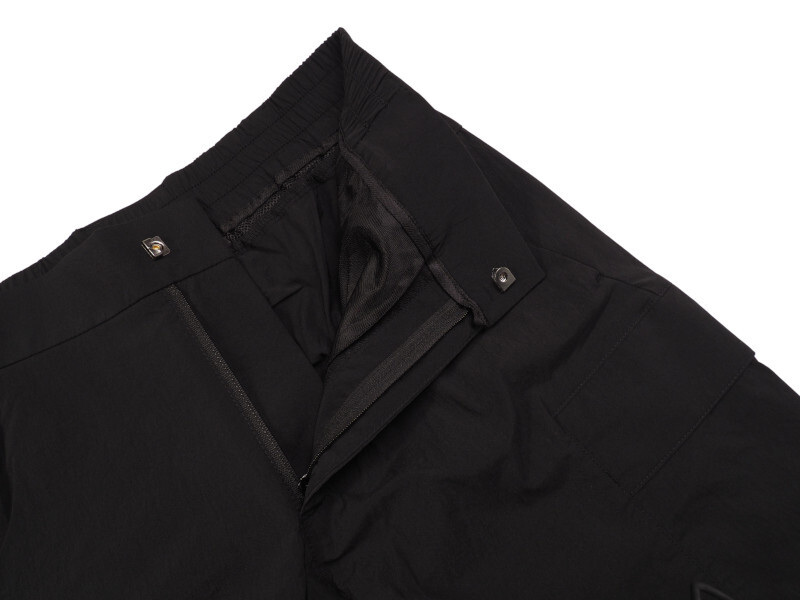 新品正規 COLMAR コルマー ゴルフ 海外限定 撥水 ナイロンタフタ カーゴパンツ/スラックス メンズ95(M) ブラック(BLACK) COL231_画像6