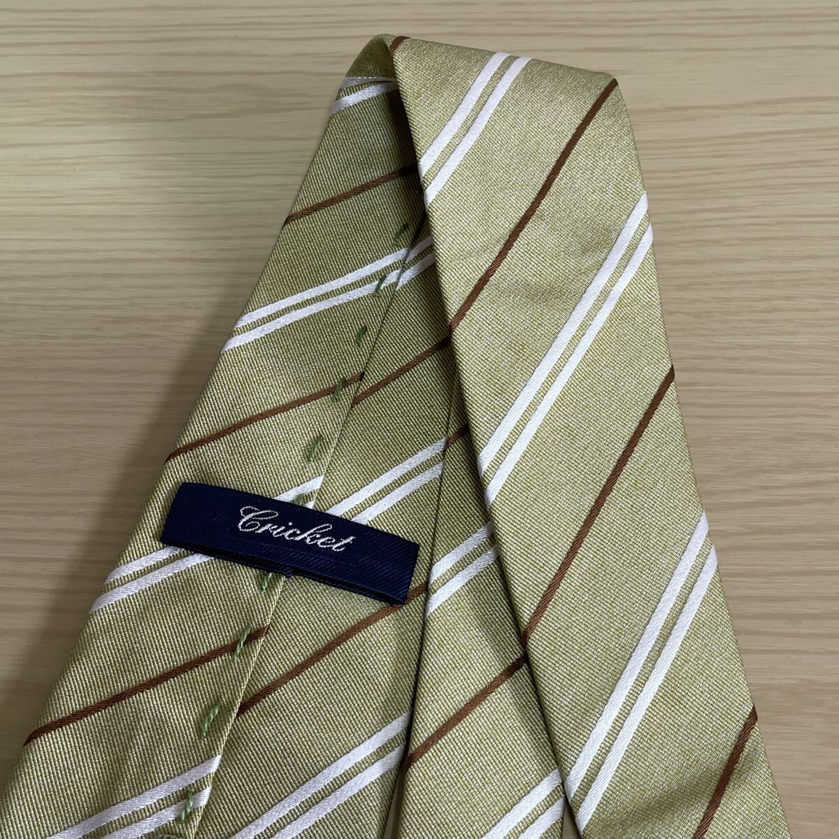 Cricket（クリケット）× ISETAN MEN'S（イセタンメンズ）伊勢丹、緑シルバー茶線ストライプ模様ネクタイ_画像8