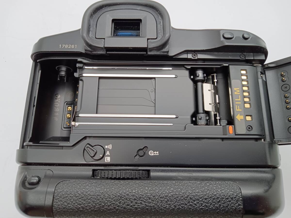  камера [ Canon EOS-1 пленочный фотоаппарат однообъективный зеркальный камера корпус работоспособность не проверялась ] поиск бирка ) коллекция хранение товар HT