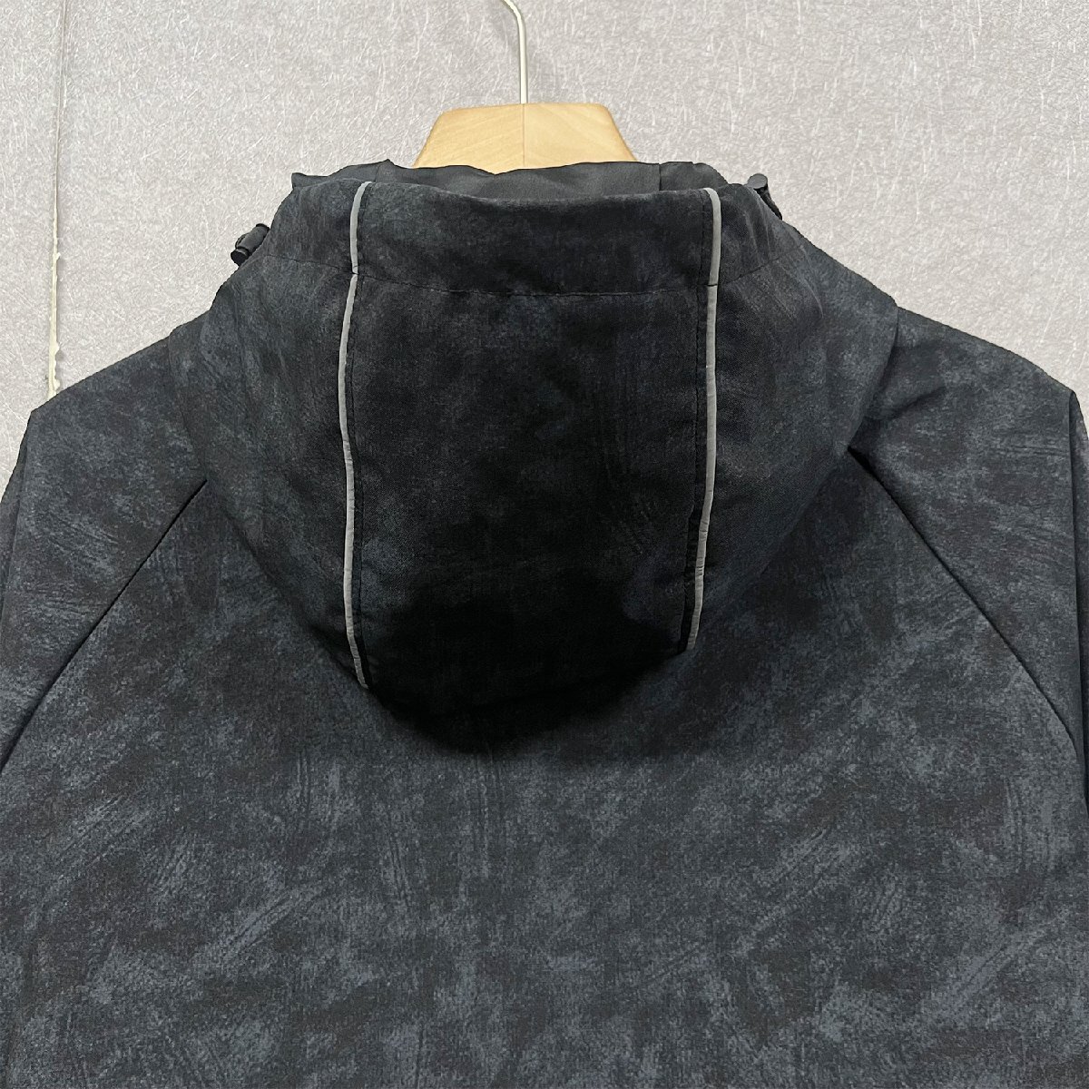 絶賛 ジャケット 定価6萬◆Emmauela?イタリア?ミラノ発◆撥水 タイダイ柄 フード付き アウトドア マウンテンパーカー ブルゾン L/48