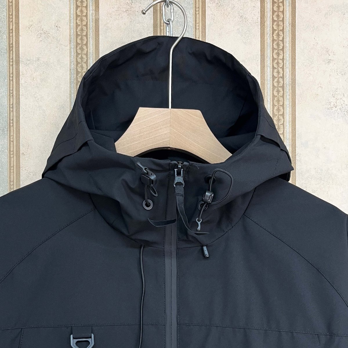 人気 定価6萬(wàn) FRANKLIN MUSK?アメリカ?ニューヨーク発 ジャケット カジュアル マウンテンパーカー アウター スポーツウェア サイズ2