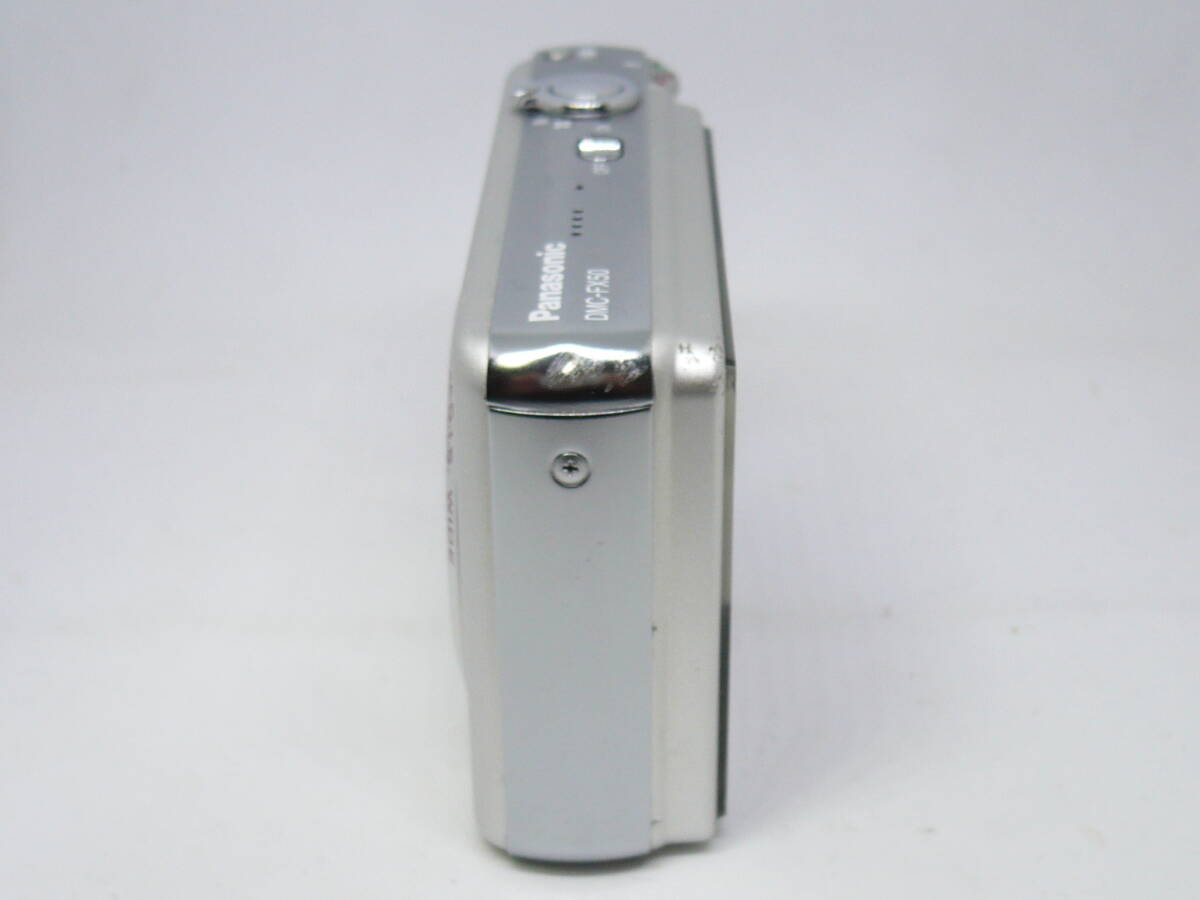 ★送料：クリックポスト￥185★メディア＋予備バッテリー1個他オマケ付＊Panasonic-LUMIX-FX50＊シルキーシルバー【USED/動作確認済】