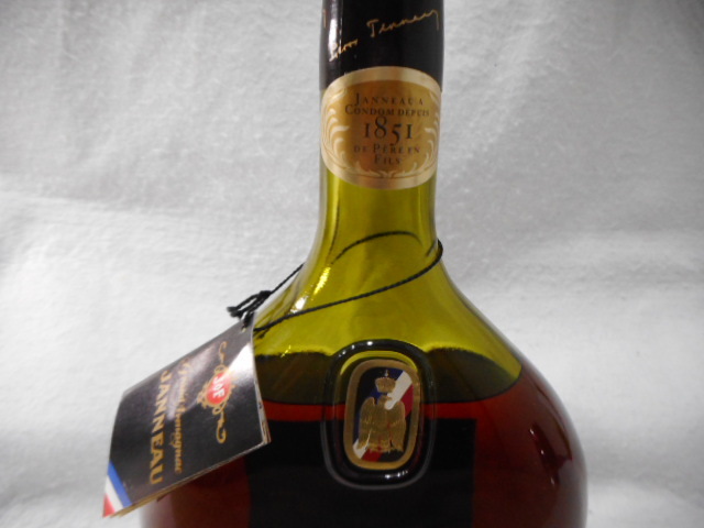 ◇古酒　洋酒　ARMAGNAC NAPOLEON JANNEAU アルマニャック ナポレオン ジャノー ブランデー　700ml 40%　未開栓　箱無(wú)し　