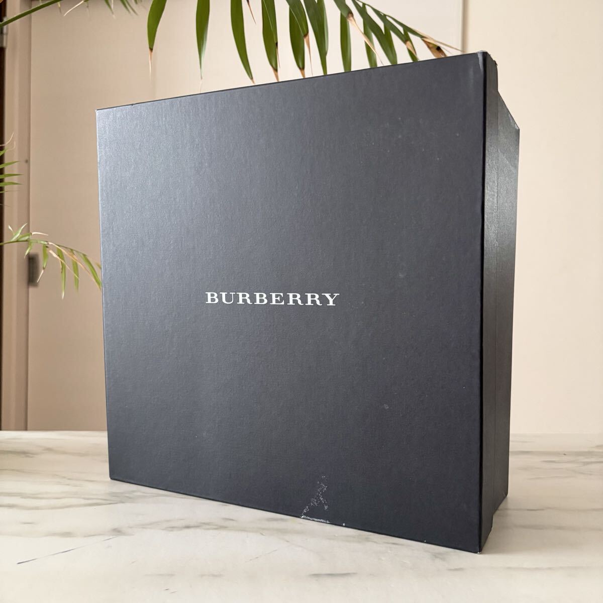 新品同様 BURBERRY バーバリー レザートートバッグ＊ノバチェック レディース 牛革 本革 ブラウン 茶 ハンド フォーマル 美品