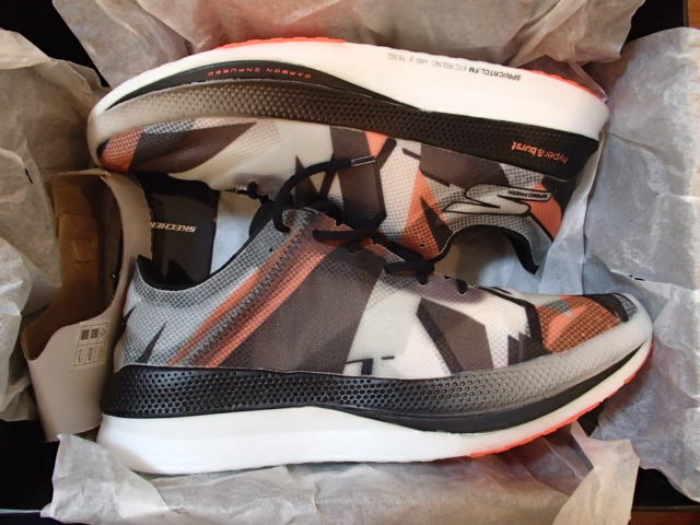 SKECHERS GO RUN SPEED FREEK 246006/BKRD BLACK/REDスケッチャーズ ゴーラン スピード フリーク 未使用品 27.0cm US9.0 _画像1