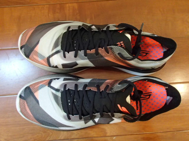 SKECHERS GO RUN SPEED FREEK 246006/BKRD BLACK/REDスケッチャーズ ゴーラン スピード フリーク 未使用品 27.0cm US9.0 _画像4