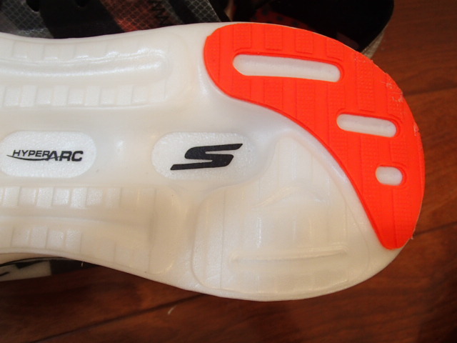 SKECHERS GO RUN SPEED FREEK 246006/BKRD BLACK/REDスケッチャーズ ゴーラン スピード フリーク 未使用品 27.0cm US9.0 _画像9