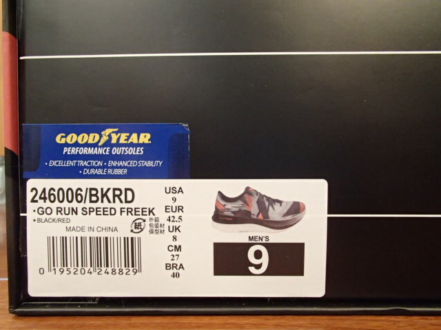 SKECHERS GO RUN SPEED FREEK 246006/BKRD BLACK/REDスケッチャーズ ゴーラン スピード フリーク 未使用品 27.0cm US9.0 _画像10