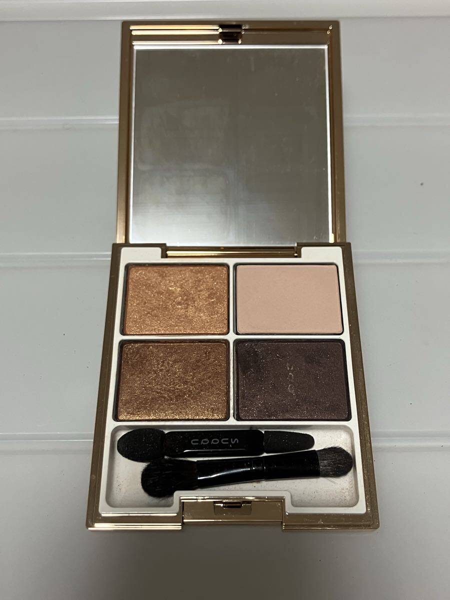 中古】SUQQU デザイニング カラー アイズ 110 光柑 KOHAKOI アイシャドウパレット