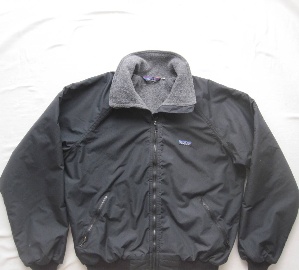 ☆デッド 80s 三角タグ パタゴニア シェルドシンチラ ジャケット（L）黒 グレー / 80s / パフボール / mars / グリセード / ベスト