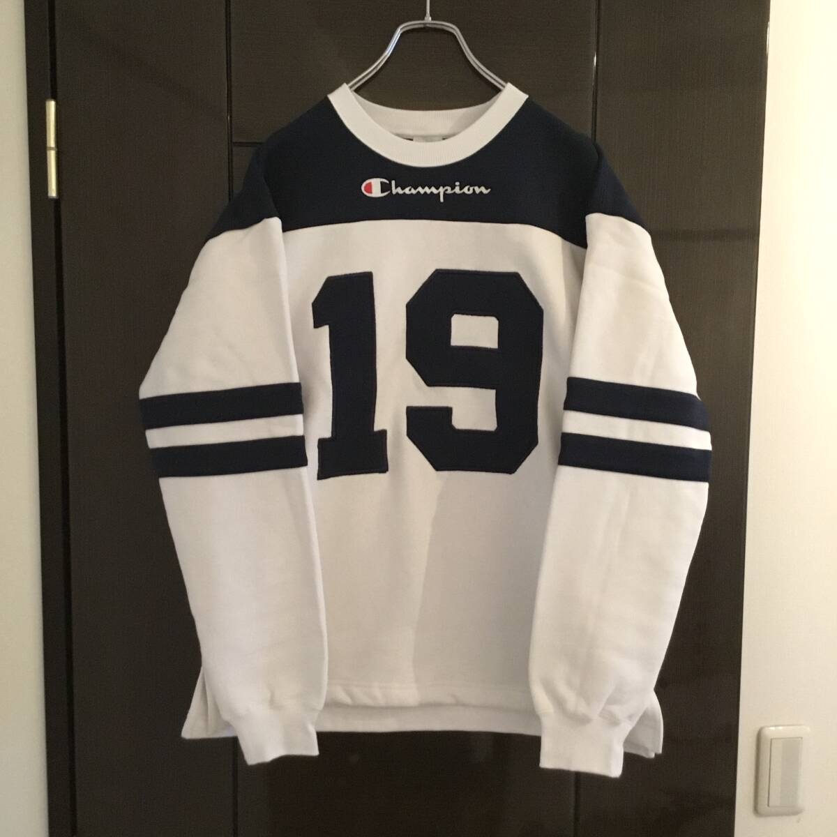 新品 チャンピオン スウェット Lサイズ C3-N023 裏起毛 フットボール ナンバリング 秋冬 定価10,780円 トレーナー クルーネック_画像7