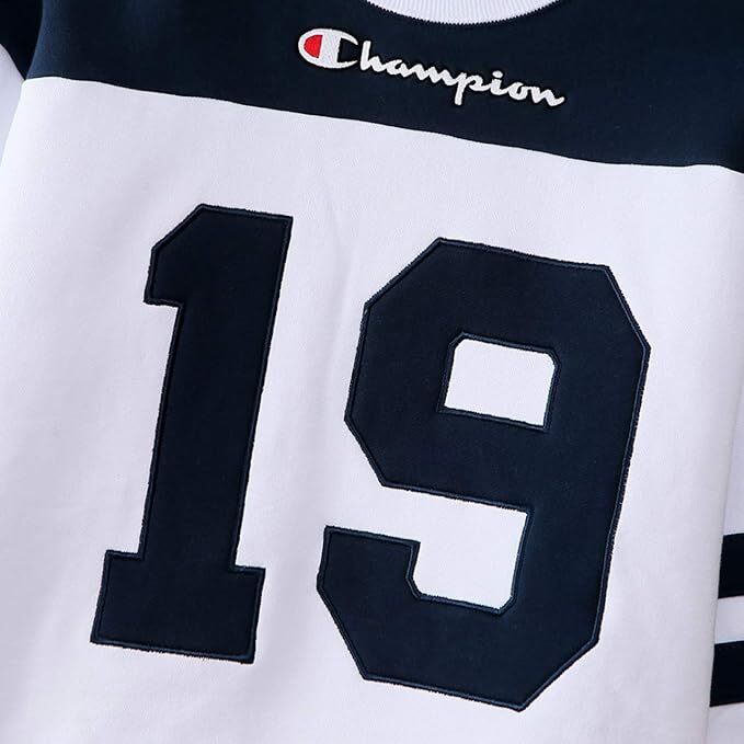 新品 チャンピオン スウェット Lサイズ C3-N023 裏起毛 フットボール ナンバリング 秋冬 定価10,780円 トレーナー クルーネック_画像3