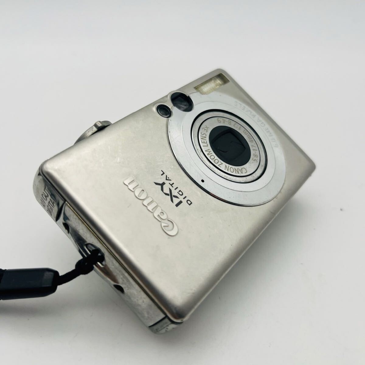 ●動作品 CANON IXY DIGITAL 70 PC1193 コンパクトデジタルカメラ キャノン 箱あり 充電器付き