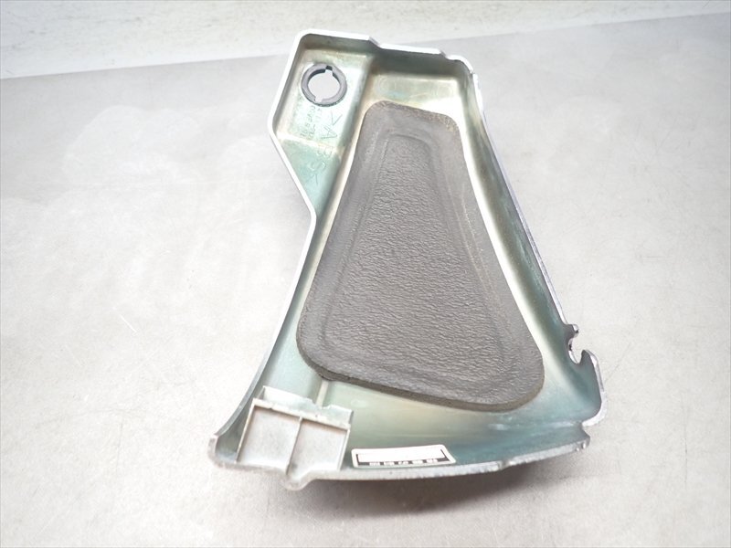 I1R7-0822 ヤマハ ドラッグスター400 サイドカバー サイドカウル 純正品 【4TR-093~ 1997年式 動画有】_画像7