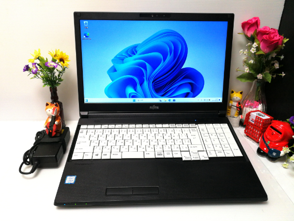 COREi5-8365U SSD256GB搭載　最短當日発送☆Windows11☆wo　即決/4GB/Office2021/HDMI搭載☆02