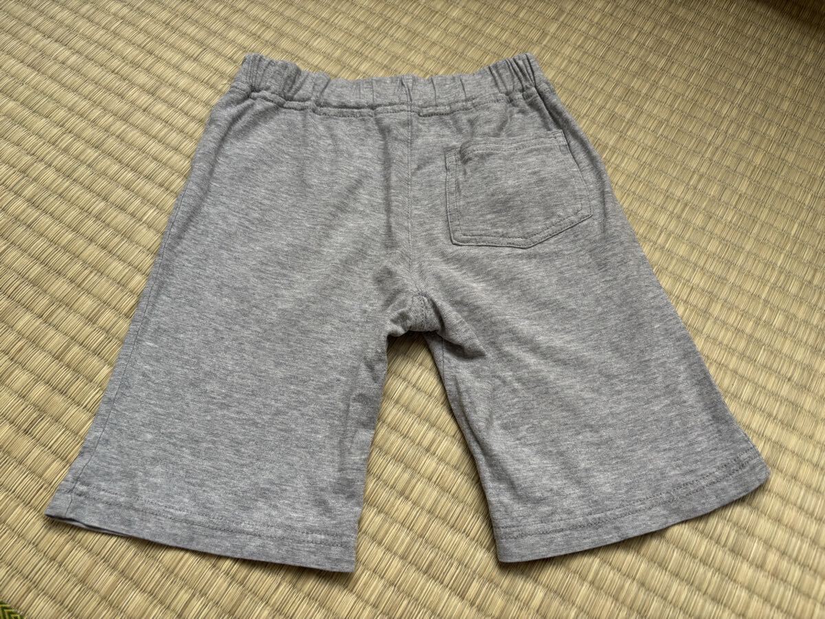 【赤ちゃん本舗】ロゴ入りハーフパンツ110☆ベビーキッズグレー_画像4