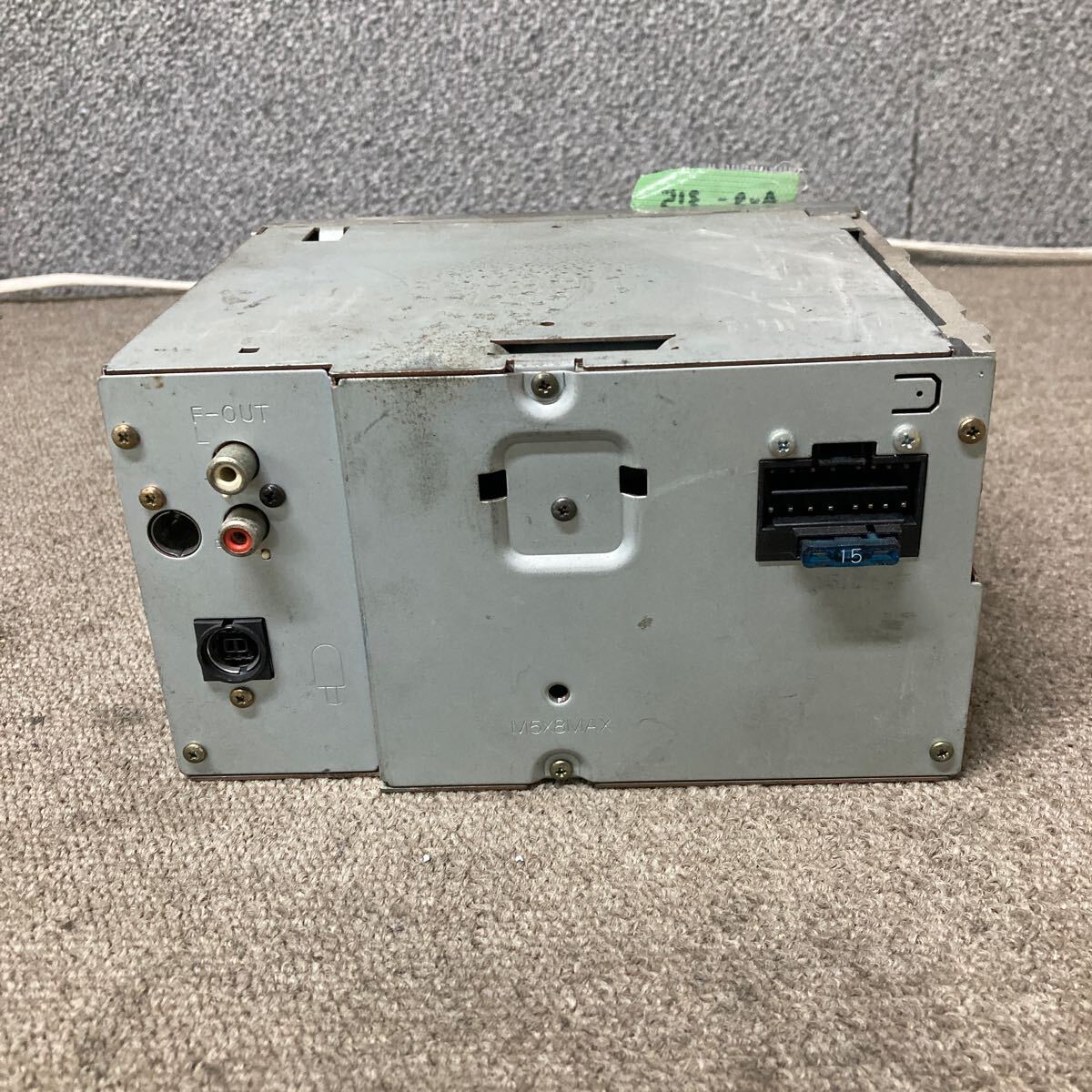 AV9-315 激安 カーステレオ JVC KW-MC35 KW-MC35-S AUX FM/AM CD プレーヤー 本体のみ 簡易動作確認済み 中古現状品_画像4