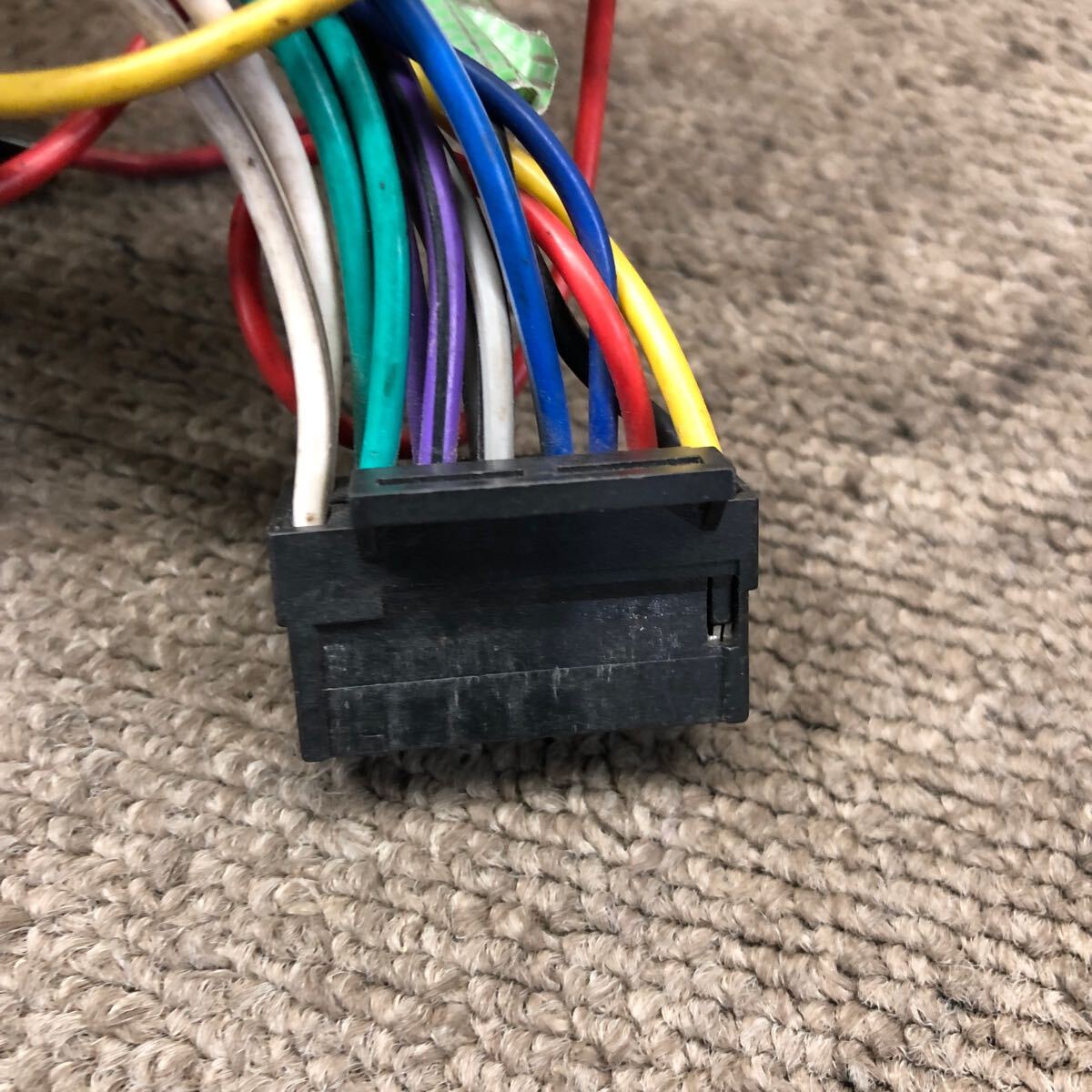 AV9-515 激安 カーステレオ SANYO CDF-R200 1J136966 CDプレーヤー FM/AM オーディオ 本体のみ 簡易動作確認済み 中古現状品_画像7