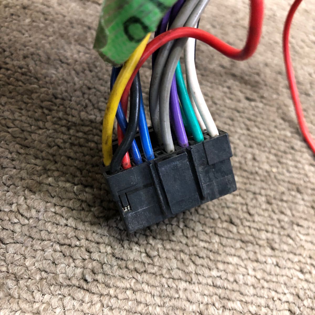 AV9-515 激安 カーステレオ SANYO CDF-R200 1J136966 CDプレーヤー FM/AM オーディオ 本体のみ 簡易動作確認済み 中古現状品_画像8