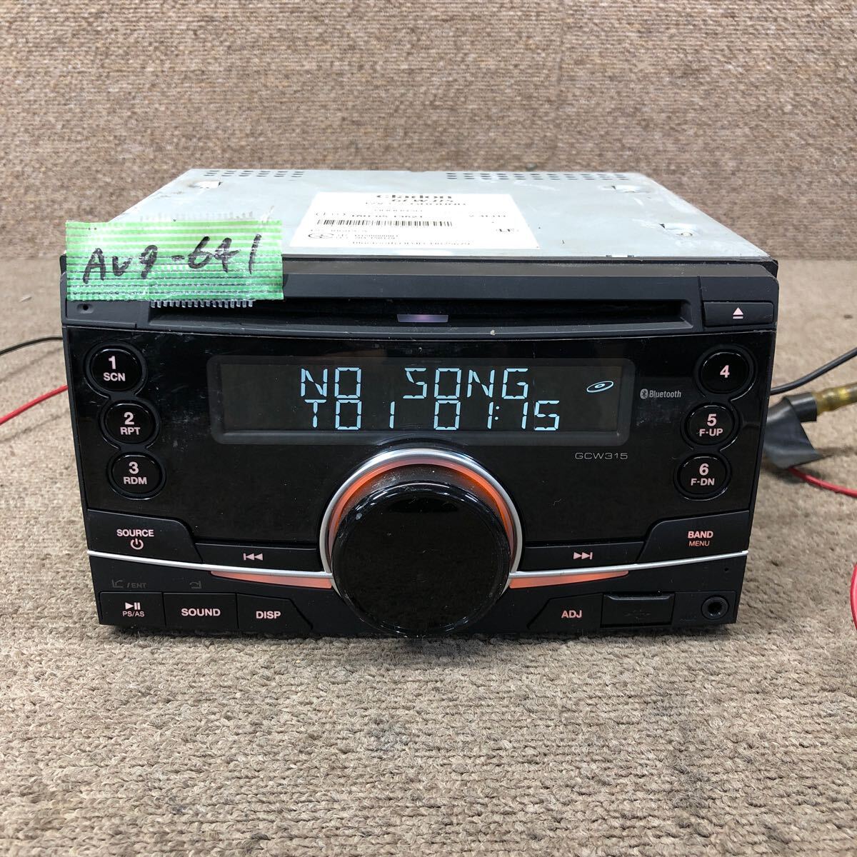 AV9-641 激安 カーステレオ clarion GCW315 0000950 CDプレーヤー Bluetooth USB AUX 簡易動作確認済み 中古現(xiàn)狀品