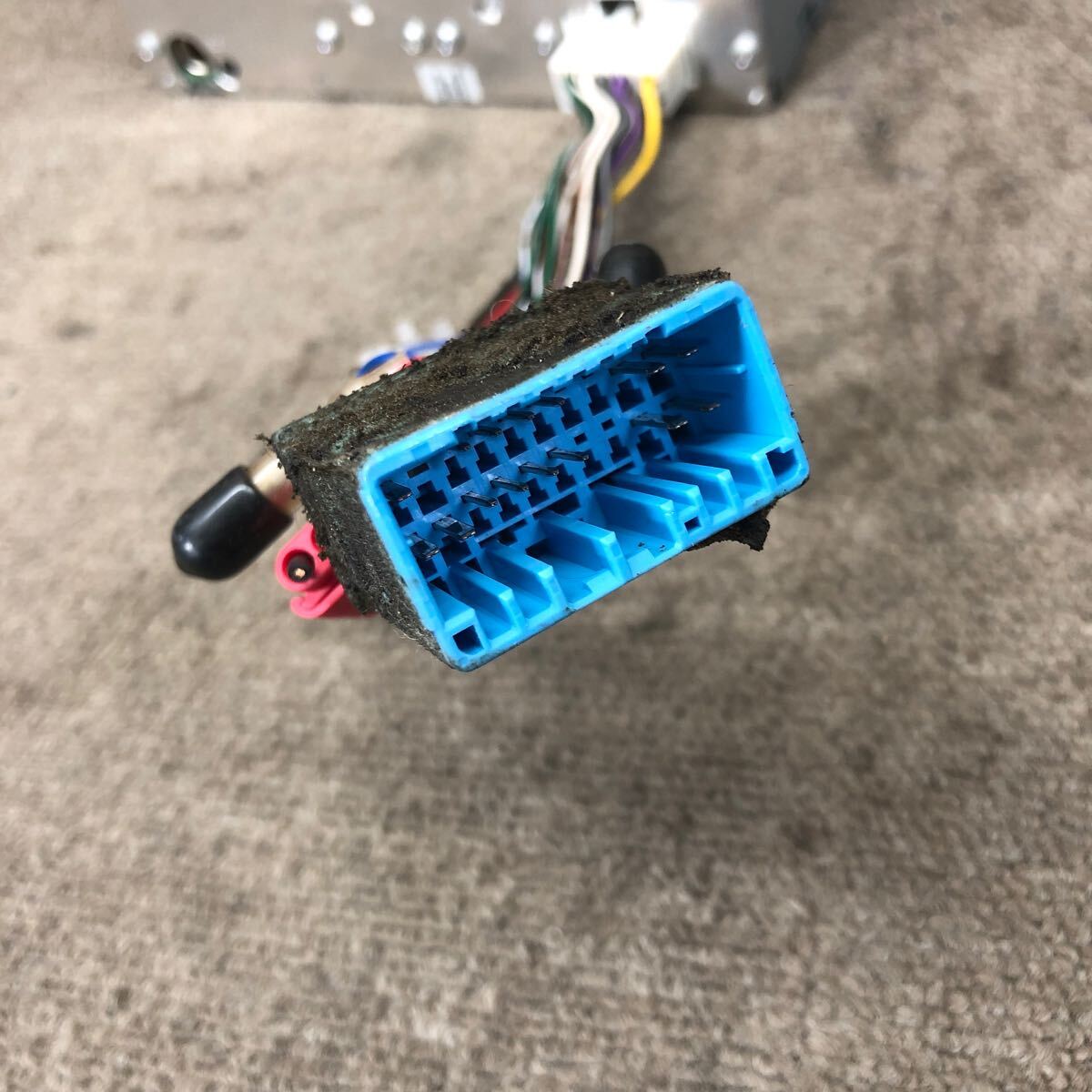 AV9-641 激安 カーステレオ clarion GCW315 0000950 CDプレーヤー Bluetooth USB AUX 簡易動作確認済み 中古現(xiàn)狀品