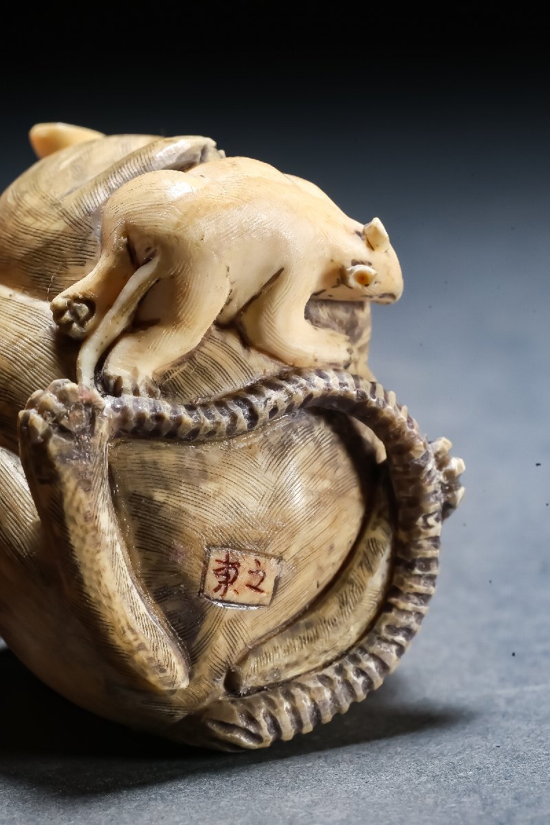 骨董品です！ 骨董 置床 ZX｜製品紹介｜YASAKA株式会社