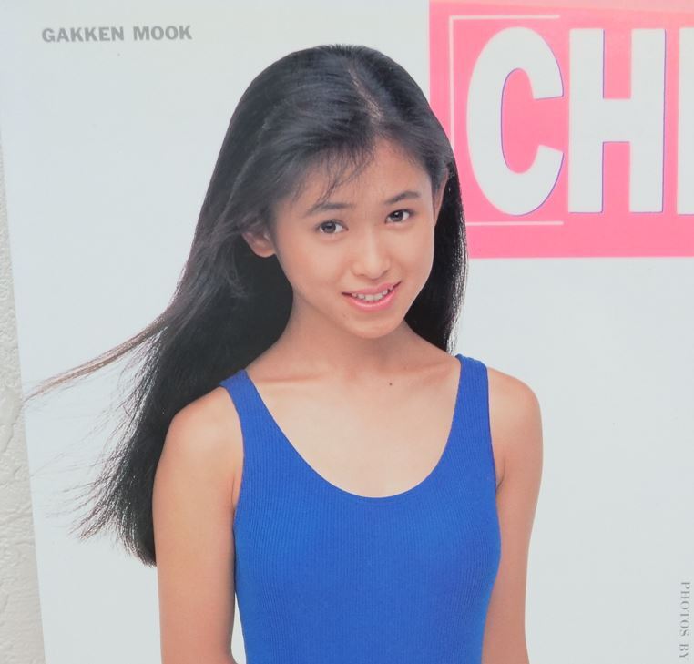 橫山知枝　寫真集　CHIE　よこやまちえ