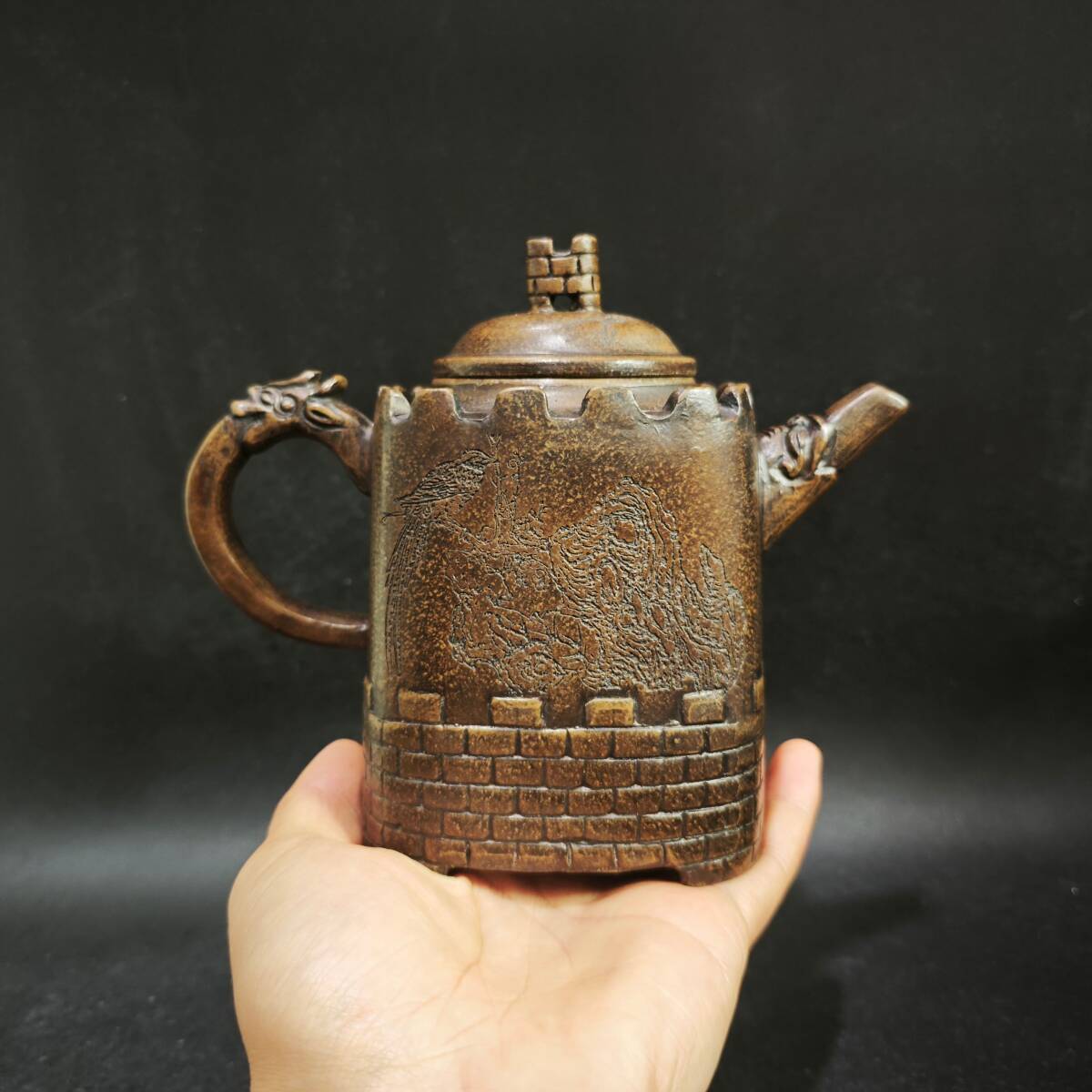 【超珍館蔵】紫砂壺 長城壺 顧景舟款 古銅泥 茶具 茶道品 置物 賞物 古賞物 古董品 古美術品 時代物 旧家蔵出 稀少珍蔵品