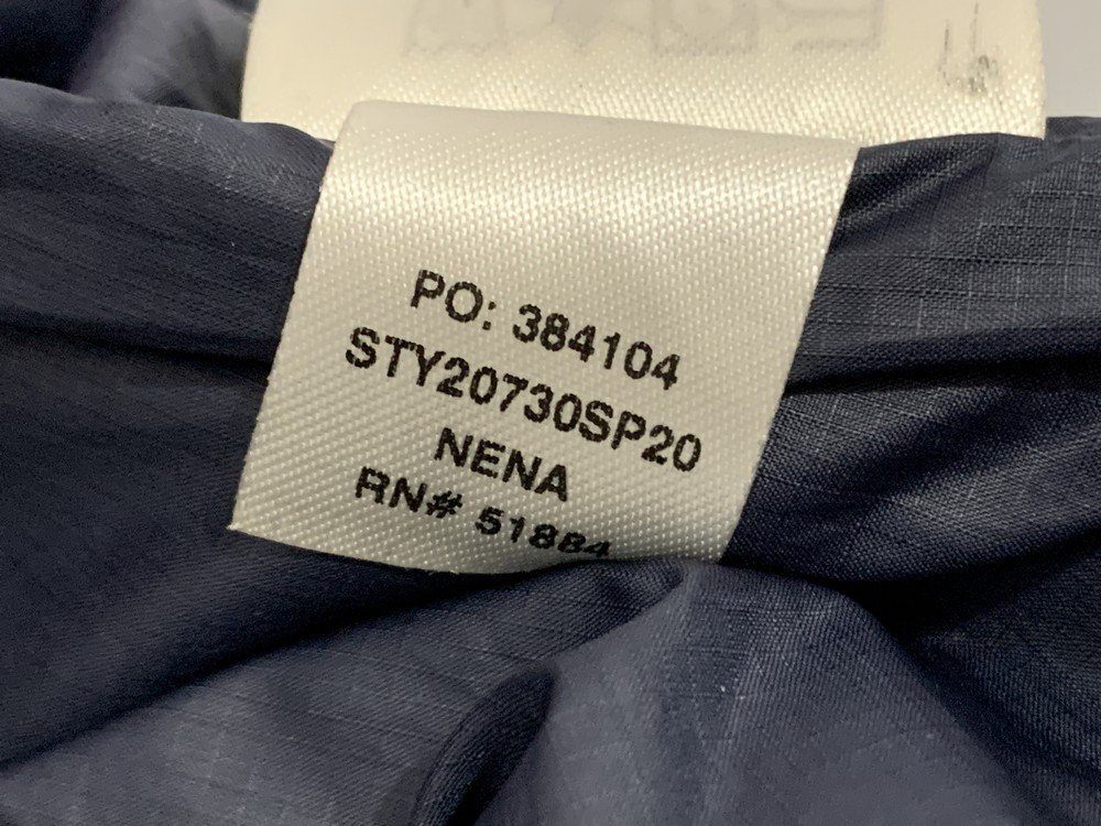 PATAGONIA パタゴニア ナイロンジャケット マウンテンパーカー 20730SP20 サイズ: M カラー: ネイビー トップス