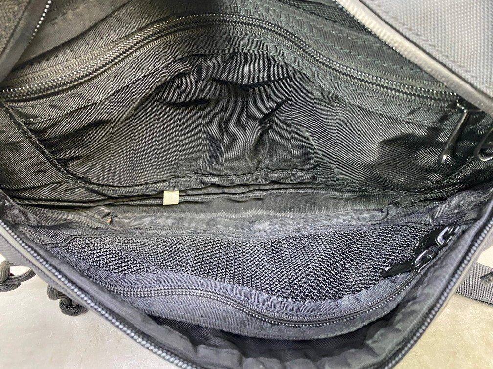 BRIEFING Briefing SLASH MW WP сумка-пояс сумка "body" цвет : черный сумка портфель 