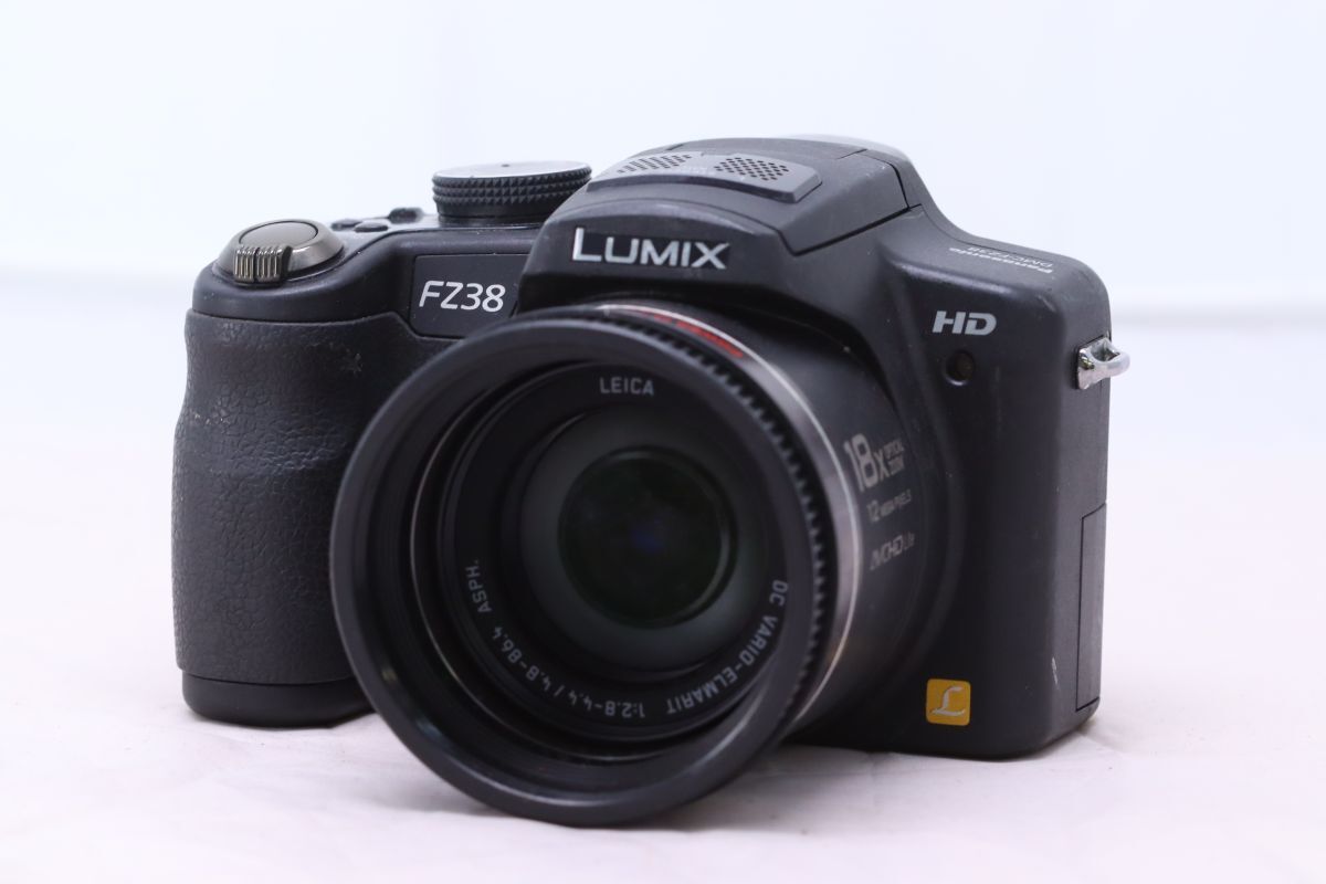 【返品保証】 パナソニック Panasonic Lumix DMC-FZ38 コンパクトデジタルカメラ バッテリー付き Z758
