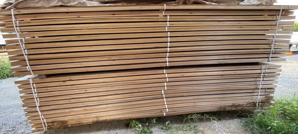 [ специальная цена ] криптомерия Special и т.п. 12x225x3650 пачка 4 ввод ( примерно 1 цубо татами 2 листов минут ) 1,500 иен пачка продажа 1 листов данный .375 иен . земля доска . пол предварительный осмотр доска фундамент материал (1035SS)