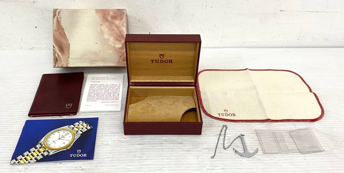 ★☆【1円～】純正 TUDOR チュードル 腕時(shí)計(jì)ケース レッド 冊(cè)子 アンカー(660/200) カードケース クロス BOX 箱 ウォッチケース と81☆★