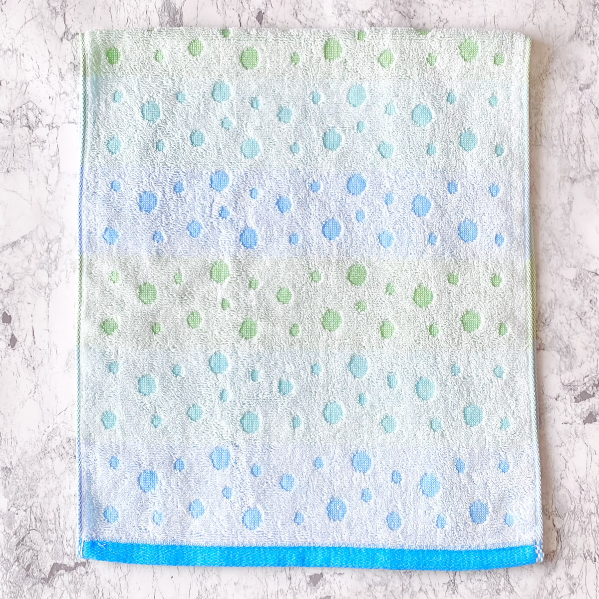 今治タオル フェイスタオル 4枚セット 可愛い 水玉柄 2色組 日本製 綿100% ハンドタオル スポーツ 給水 速乾 薄手 まとめ買い プレゼント_画像6