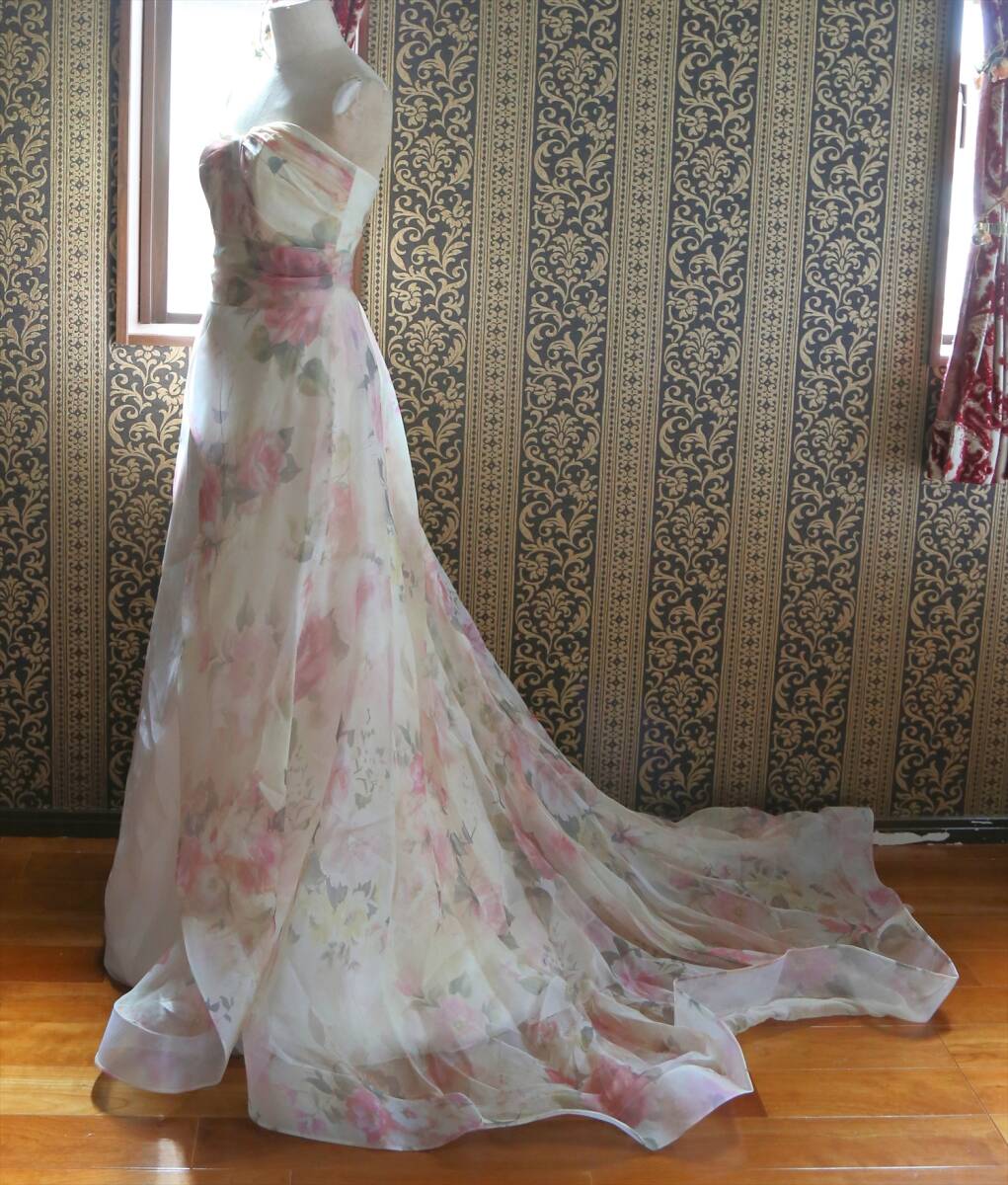 457難ありイタリア製ACQUA CHIARAシルク生地高級ウエディングドレス7号Sサイズ花柄カラードレス_画像4