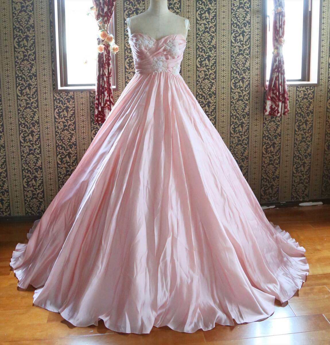 320ラトリエマリアージュL'ATELIER MARIAGEのシルク生地高級ウエディングドレス9号淡いピンクカラードレス_画像1