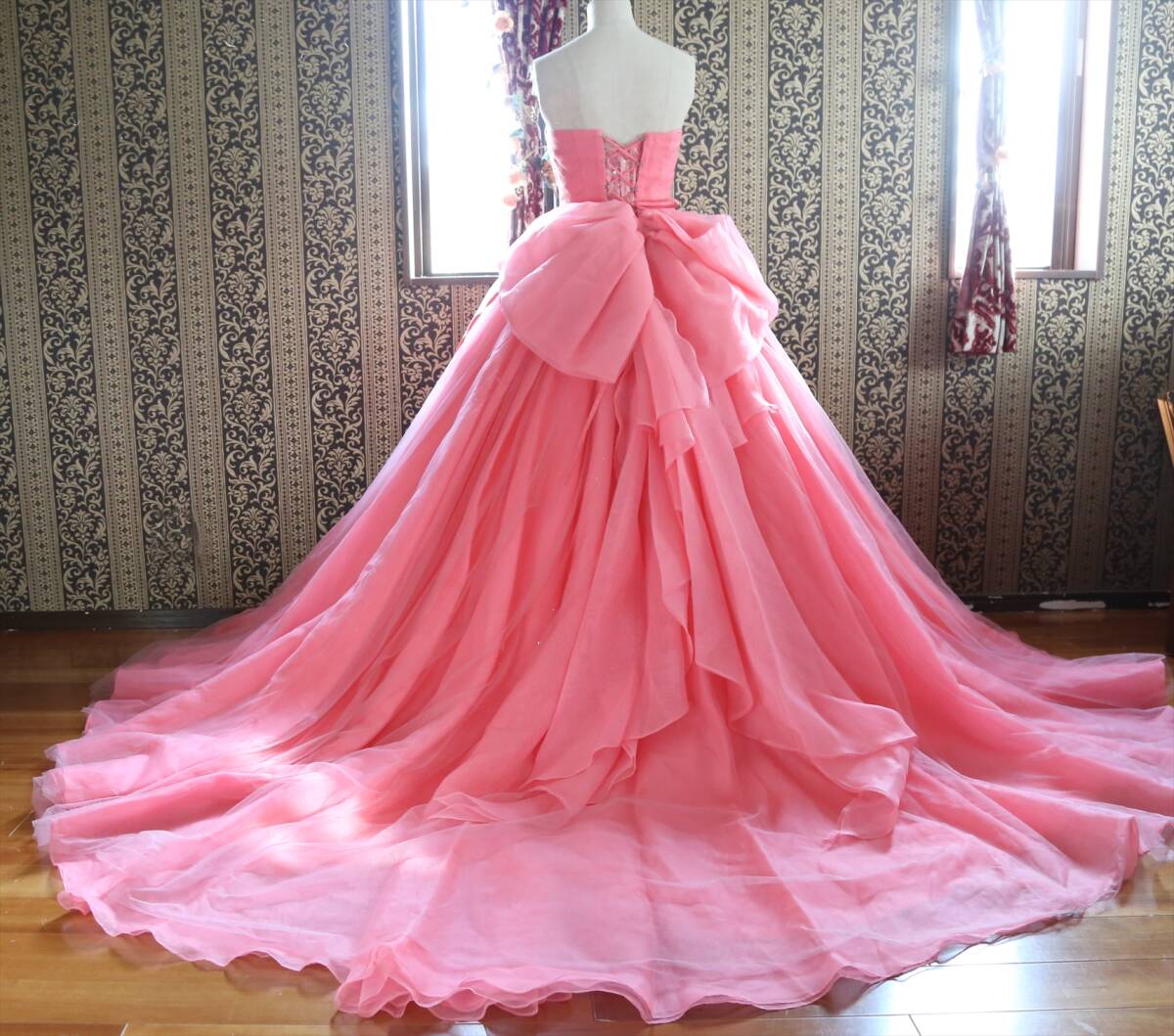 481エトリエエムATELIER E&M高級ウエディングドレス編上げ調節可能5号7号9号XS~Mサイズ小さいサイズピンクカラードレス_画像3